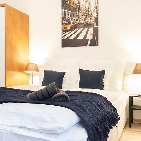 Momo Luxury Apartments Budapest Opera Eksteriør billede
