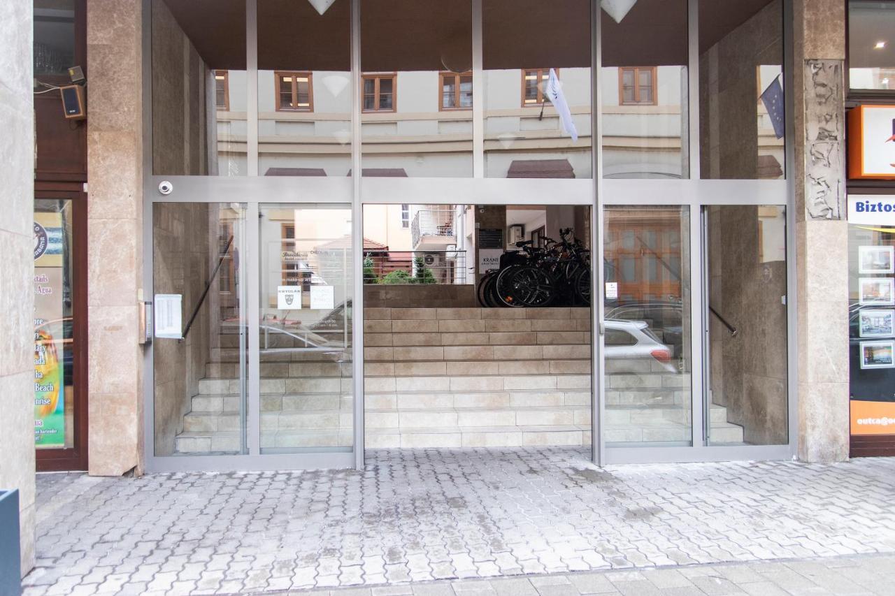 Momo Luxury Apartments Budapest Opera Eksteriør billede